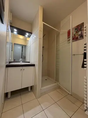 Salle de bains dans l'établissement 31 Bd De Launay