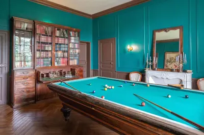 Billard dans l'établissement Château de la Tourlandry