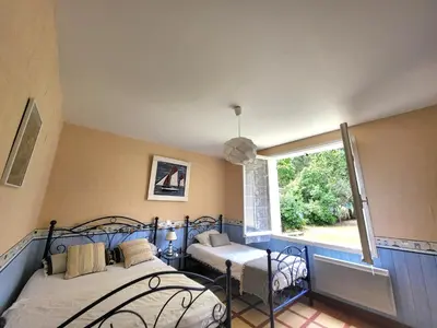 Un ou plusieurs lits dans un hébergement de l'établissement Maison Brévinoise proche de la plage - 5 personnes - FR-1-364-81