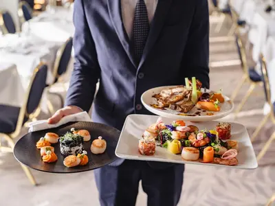 Nourriture dans l'hôtel ou à proximité