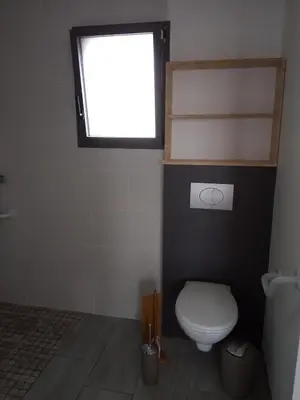 Salle de bains dans l'établissement Au refuge des farfas