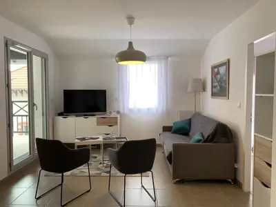 Télévision ou salle de divertissement dans l'établissement LE CLOS SAINTE MARIE