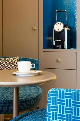Coin salon dans l'établissement Oceania l'Hôtel de France Nantes