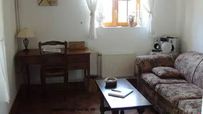Coin salon dans l'établissement Gîte Aubance 5 Places Moulin de la Placette
