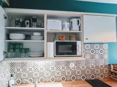 Cuisine ou kitchenette dans l'établissement L'Idylle : T2 de standing avec parking - Gare/Cité des Congrès/Lieu Unique