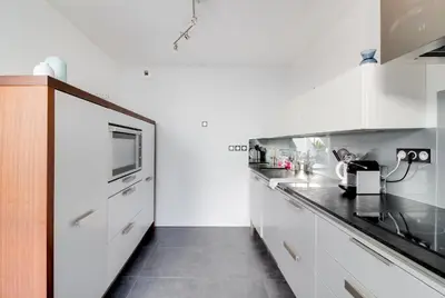 Cuisine ou kitchenette dans l'établissement NOCNOC - Villa Paradis, piscine et rooftop au coeur de Nantes