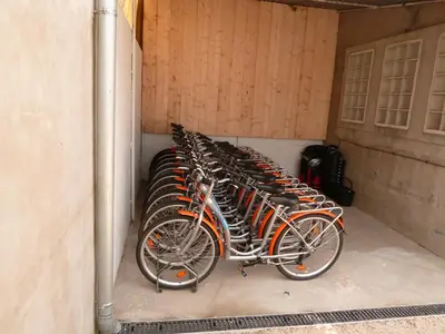 Vélo sur le terrain de l'établissement La Villa en L'île - 2 Piscines & Spa ou dans les environs