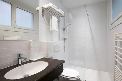Salle de bains dans l'établissement Best Western Hotel Graslin