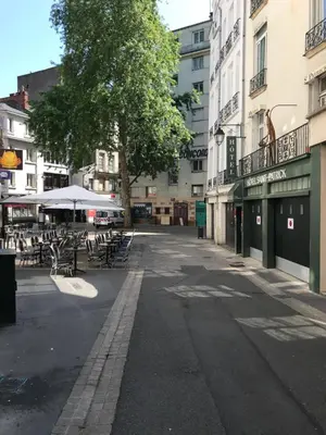 Quartier de l'hôtel ou autre quartier proche