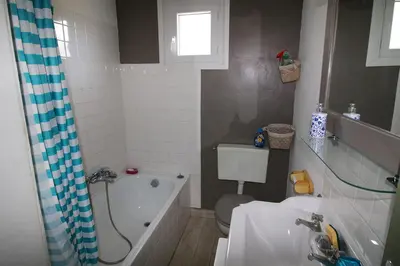 Salle de bains dans l'établissement Grande Brévinoise dans les pins
