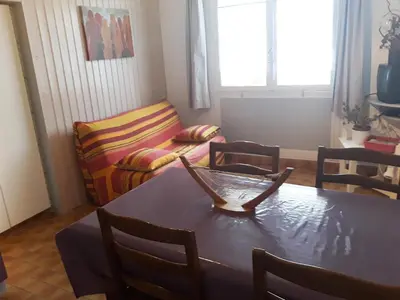 Coin salon dans l'établissement Un petit coin de campagne dans le pays de Saint-Gilles