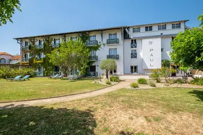 Jardin de l'établissement Hotel Saint Paul