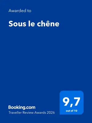 Certificat, récompense, panneau ou autre document affiché dans l'établissement Sous le chêne