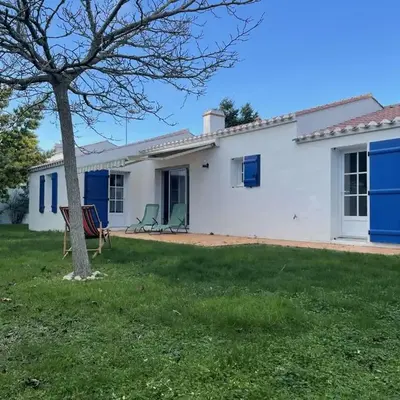 Maison avec jardin clos et terrasse