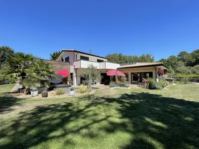 Jardin de l'établissement Villa NOVA
