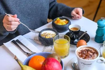 Nourriture dans l'hôtel ou à proximité