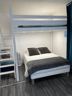 Un ou plusieurs lits dans un hébergement de l'établissement AZUR