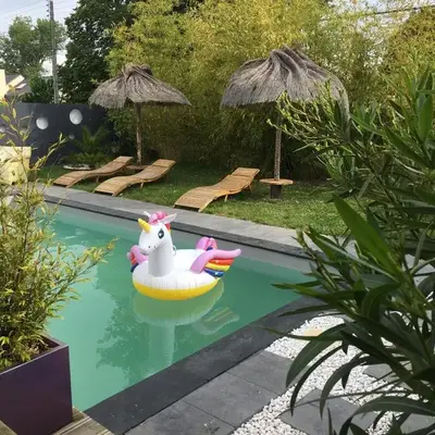 Les logis du forgeron-Gites avec piscine près d'Angers