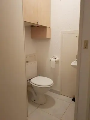 Salle de bains dans l'établissement Appartement Face a la Mer