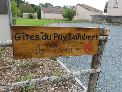Certificat, récompense, panneau ou autre document affiché dans l'établissement Grand gite du Puy Lambert