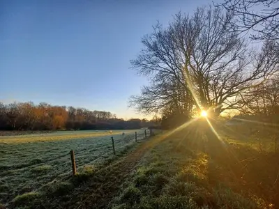 Lever ou coucher de soleil vu de la maison de vacances ou à proximité