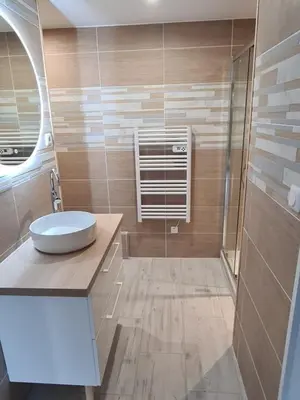 Salle de bains dans l'établissement Appartement Golf International de la Baule, Saint Denac, Saint André des Eaux