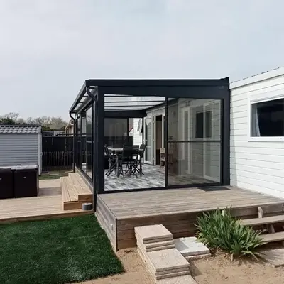 Résidence avec piscine