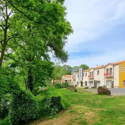 Hotel Pont De Senard