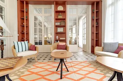 Coin salon dans l'établissement Villa Arthus-Bertrand