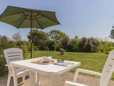 Jardin de l'établissement Gîte cosy avec spa en pleine campagne près de Pornic - FR-1-306-927