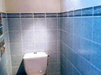 Salle de bains dans l'établissement Gîte Accessible avec Jardin Fleuri près de Pornic, Éco-rénové et Équipé (Vélos, WiFi, Cheminée) - FR-1-306-957