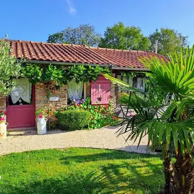 Gîte Accessible avec Jardin Fleuri près de Pornic