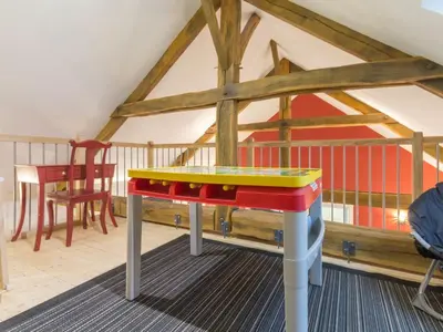 Un ou plusieurs lits superposés dans un hébergement de l'établissement Gîte familial au calme avec étang privé, proche Nantes, jardin, activités, et accès PMR - FR-1-306-961