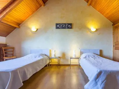 Un ou plusieurs lits dans un hébergement de l'établissement Maison de Charme au Calme avec Jardin, Idéale Famille, Proche Nantes! - FR-1-306-1008