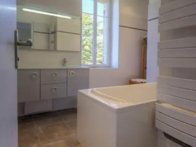 Plan de l'établissement Charmant gîte face mer avec balcon privé, proche Pornic, tout confort assuré - FR-1-306-1025