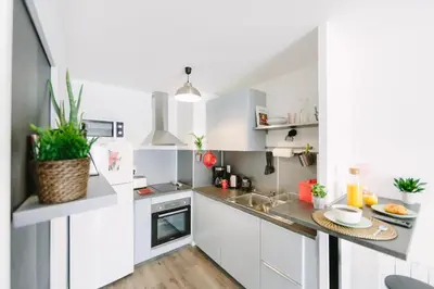 Cuisine ou kitchenette dans l'établissement L'Idéal - Cité des Congrès