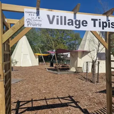 Tipi Les P'tites Maisons dans la Prairie
