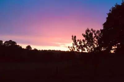 Lever ou coucher de soleil vu de la maison de vacances ou à proximité
