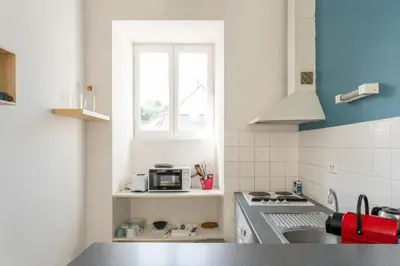 Cuisine ou kitchenette dans l'établissement nid douillet 4places 2lits cœur de ville logement Hote-Zen wifi