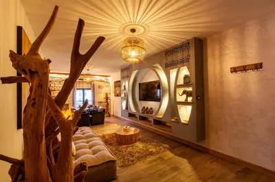Coin salon dans l'établissement OLuxuxy49 - Appartements T3 de prestige, Place du Ralliement, 2ème 3ème et 4ème étage SANS ASCENSEUR