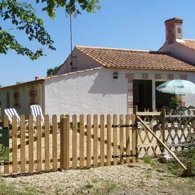 Gîte authentique avec terrasse