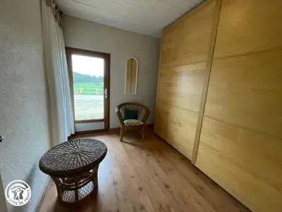 Coin salon dans l'établissement Gîte charmant à la campagne avec terrasse, proche du Puy du Fou et de la rivière Sèvre - FR-1-426-249