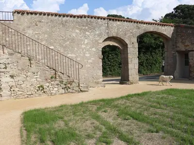 Plan de l'établissement Gîte de Charme 18ème Siècle avec Piscine et WiFi - Jusqu'à 10 Pers. - FR-1-426-406