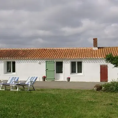 Charmant Gîte Rénové avec Jardin Privé