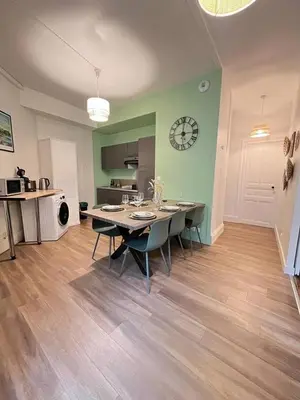 Cuisine ou kitchenette dans l'établissement Le César - hypercentre - idéal famille & groupe