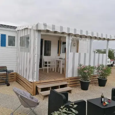 Mobil home climatisé ETANG DE BESSE