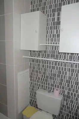 Salle de bains dans l'établissement Appartement en RDC avec terrasse face a la mer