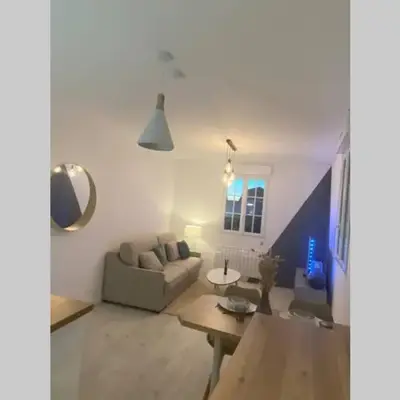 Studio cosy refait à neuf