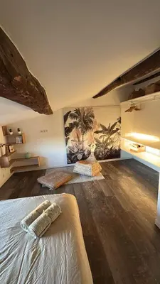 Un ou plusieurs lits dans un hébergement de l'établissement La maison coup de cœur de Pont Caffino 9 couchages plus 2 sur demande