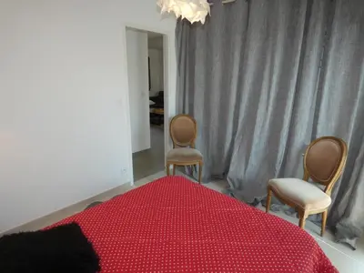 Un ou plusieurs lits dans un hébergement de l'établissement Maison familiale près de la mer, animaux admis, jardin - FR-1-540-137